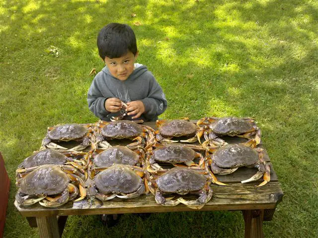 Jayan_with_Crab_Small.jpg